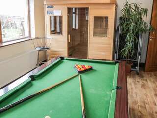Дома для отпуска A Country View Cottage, Turloughmore Mira Дом для отпуска-3