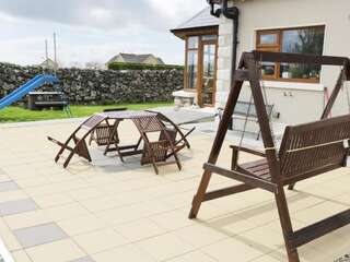 Дома для отпуска A Country View Cottage, Turloughmore Mira Дом для отпуска-10
