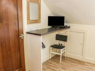 Дома для отпуска A Country View Cottage, Turloughmore Mira Дом для отпуска-24
