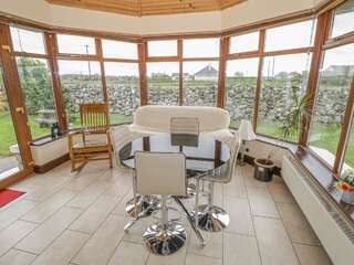 Дома для отпуска A Country View Cottage, Turloughmore Mira-5